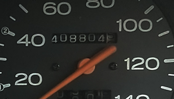 40万キロ走行車メーター
